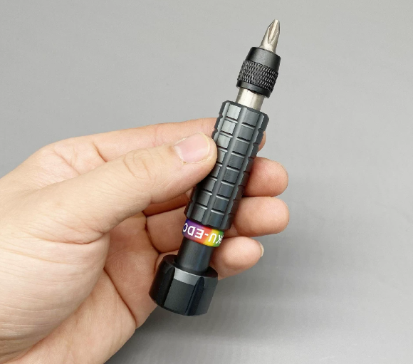 Mehrzweck-Schraubendrehergriff – Speed Pourer Cap Bewertung und Preis